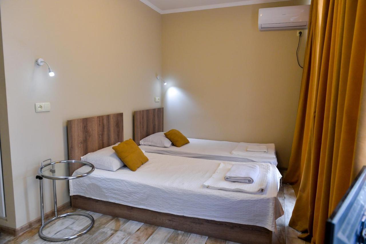 Ok. Bed and Breakfast Kutaisi Exterior foto