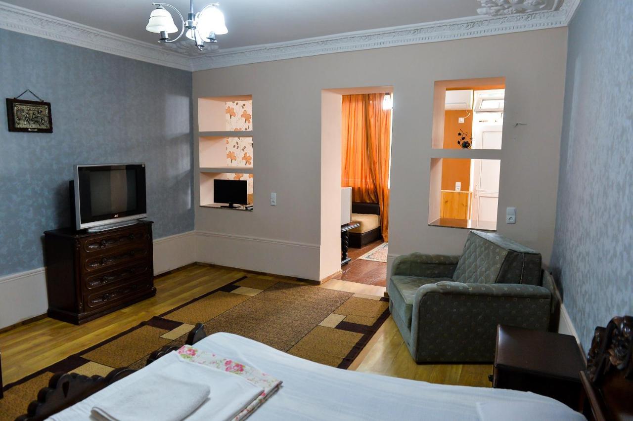 Ok. Bed and Breakfast Kutaisi Exterior foto